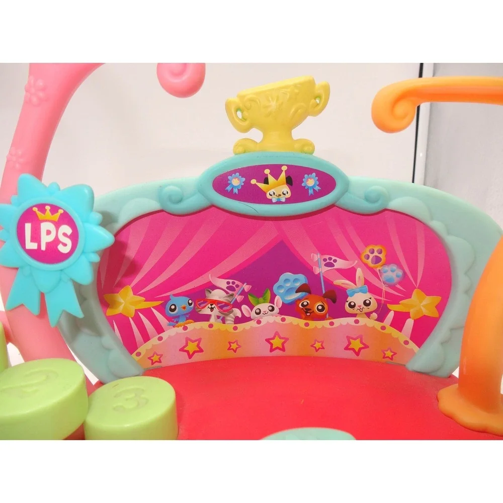 Littlest Pet Shop Tricks N Talents Show and Nooks Bakery Playset Lot